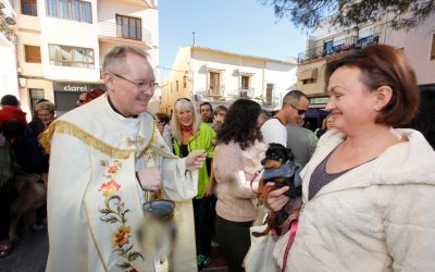 Este domingo l’Alfàs acoge la celebración de San Antón con la bendición de animales en la plaza Mayor