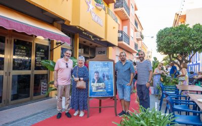 Sergi Miralles y Empar Ferrer presentaron en el Festival de Cine de l’Alfàs la película ‘L’àvia i el foraster’