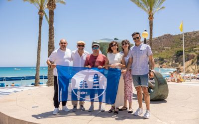 Coincidiendo con el Festival de Cine de l’Alfàs se ha presentado la bandera Azul para los Centros Medioambientales